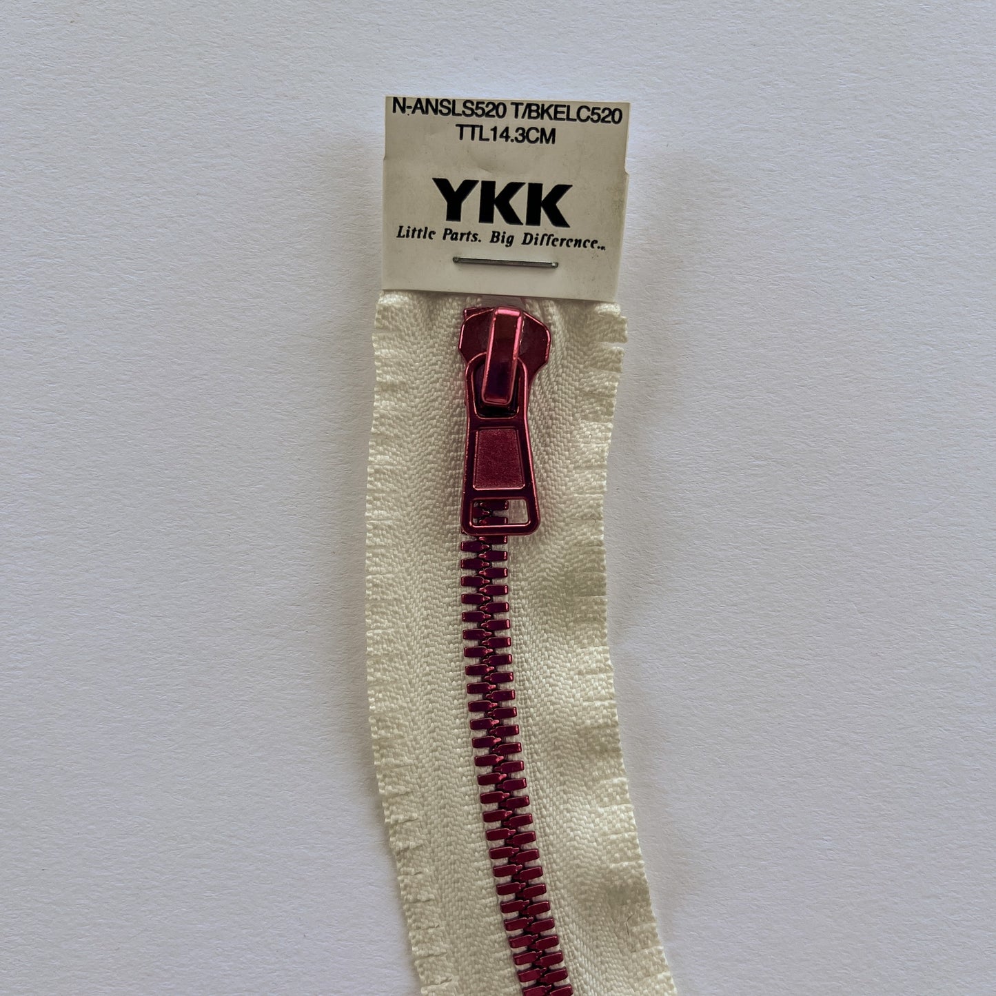 #5 Curved Zip by YKK - Pink teeth