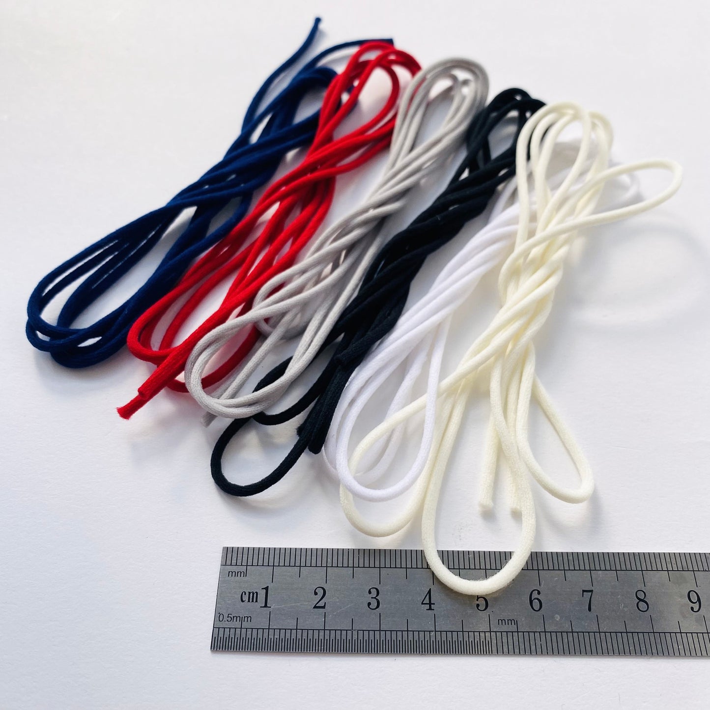 Cordón Stretch RAT-TAIL de microfibra mate de 2 mm