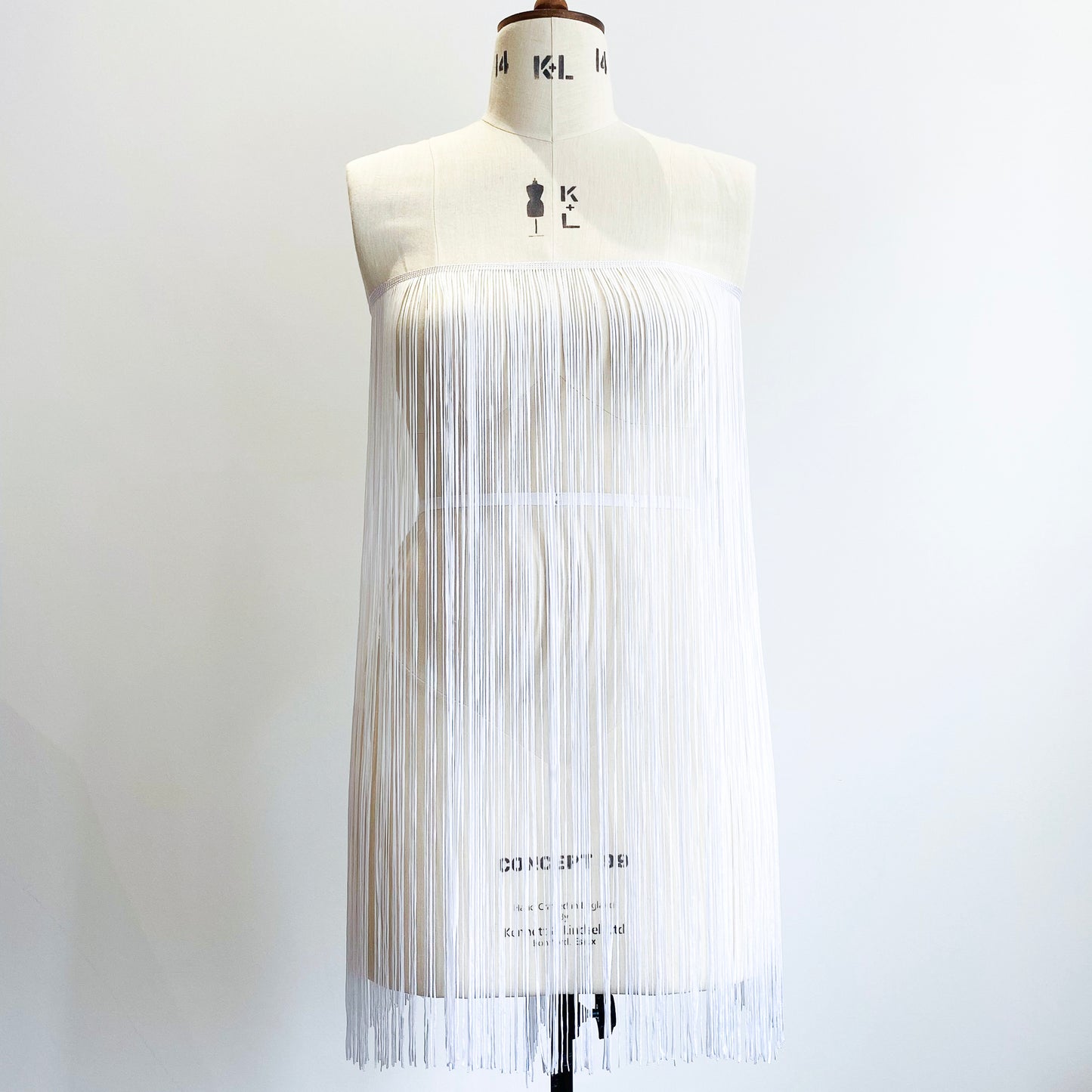 Flecos de corte de rayón suave, sedoso y blanco de 66 cm