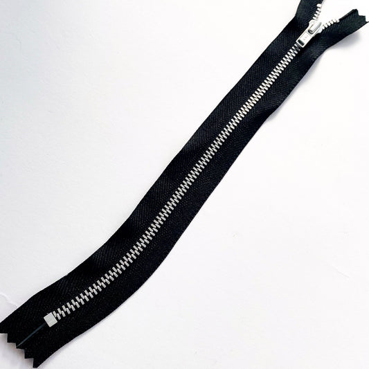 #3 Curved Trouser Weight Closed End Zip by YKK - 23cm