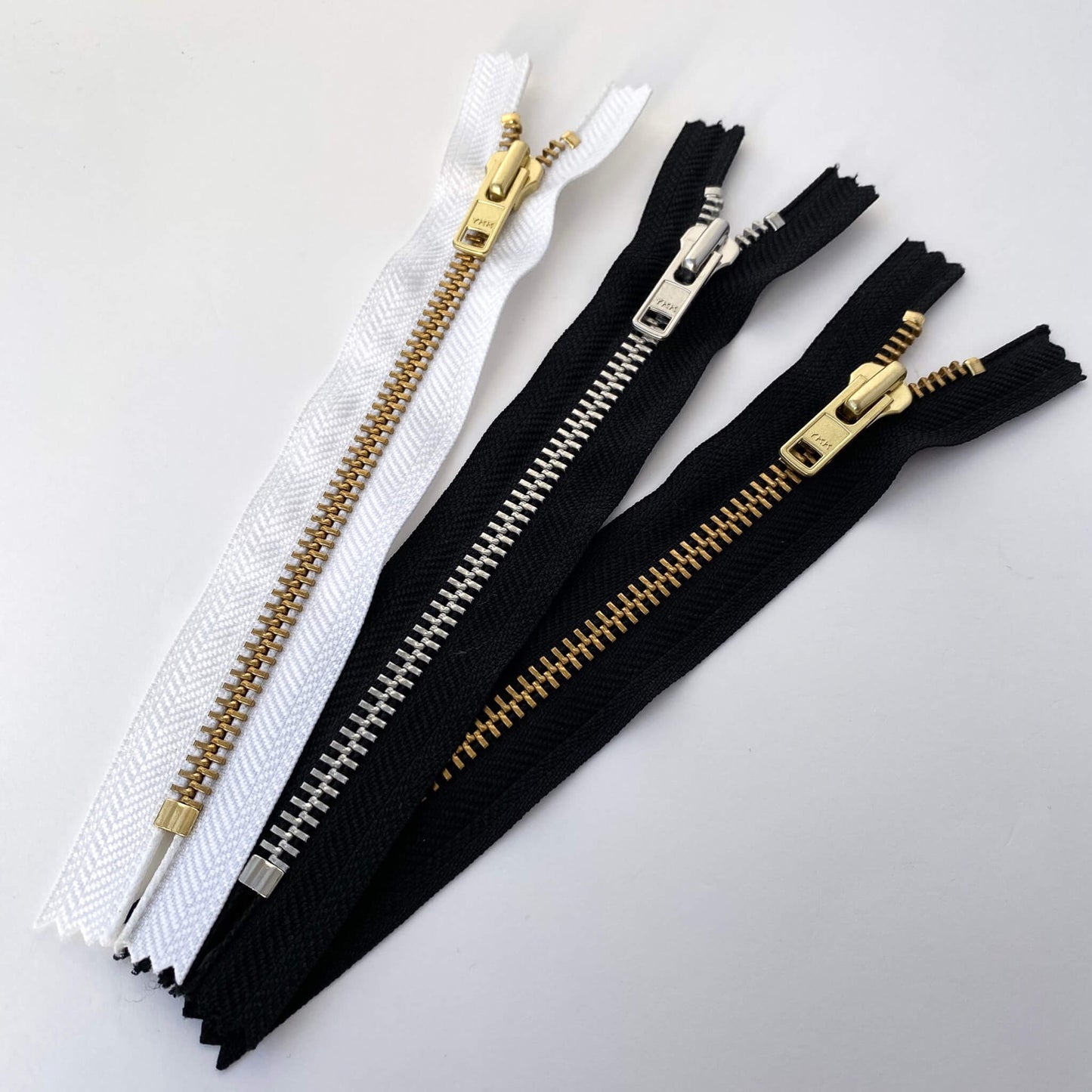 #8 Heavy Weight Closed End Zip by YKK - 20cm