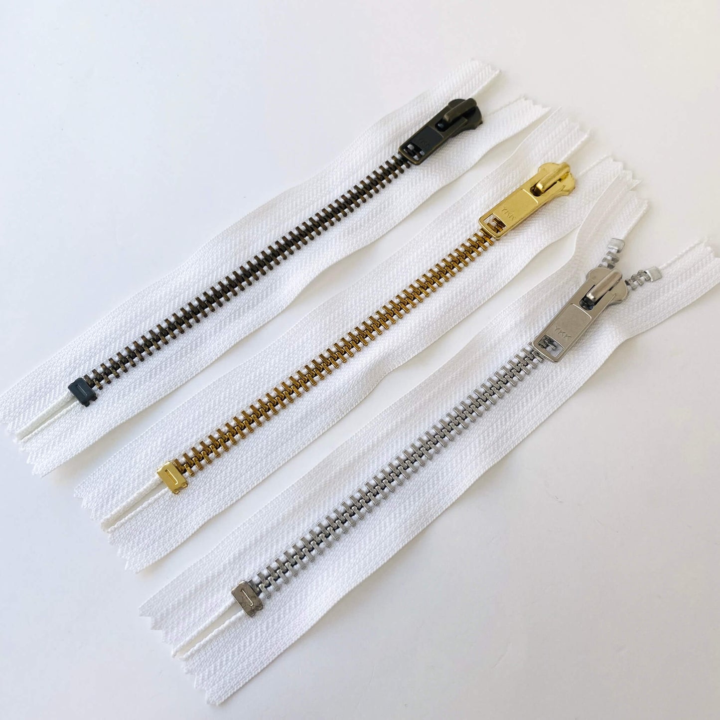 #10 Heavy Weight Closed End Zip by YKK - 20cm