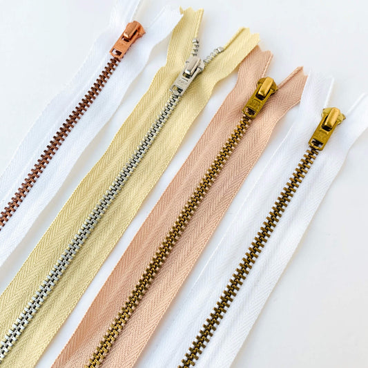 #4.5 Poids du jean Extrémité fermée Fermeture éclair 20 cm par YKK