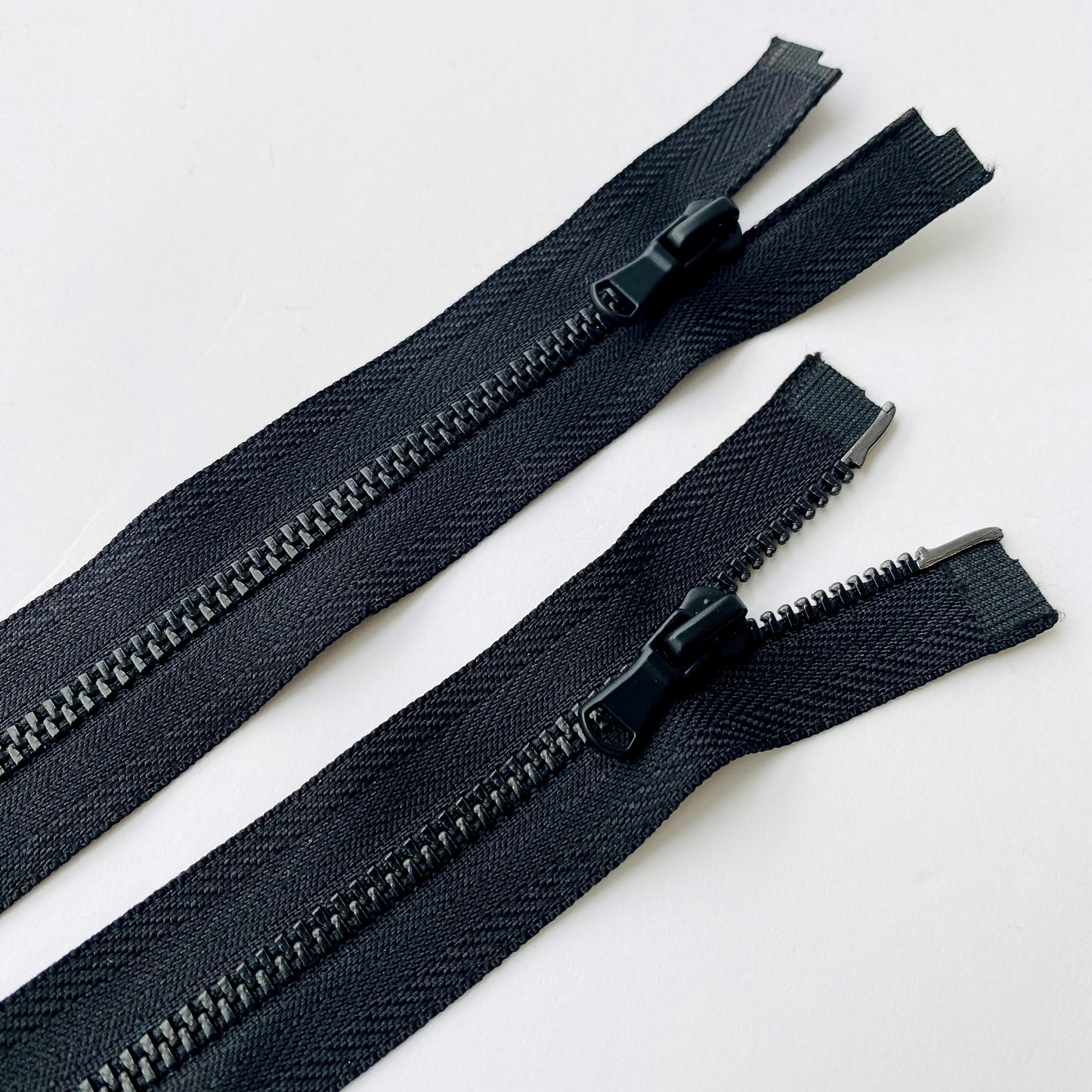 #3 Double Open End Black Enamelled Metal Zip - 90cm