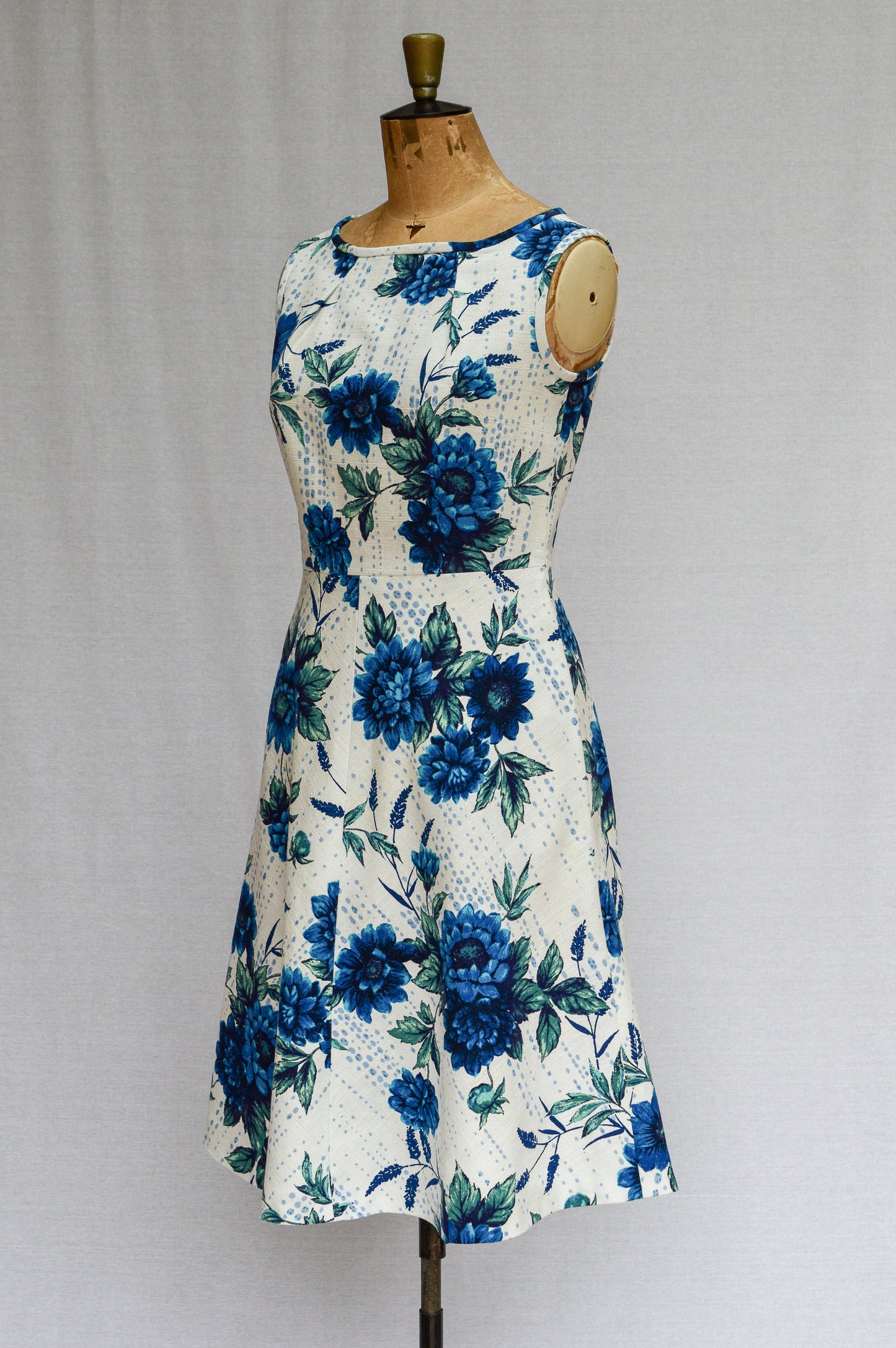 The Barcelona sewing pattern - Kleins Haberdashery
