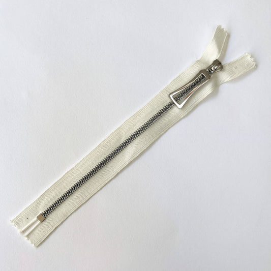 RiRi Zip by RiRi with silver metal teeth and decorative puller - Kleins Haberdashery