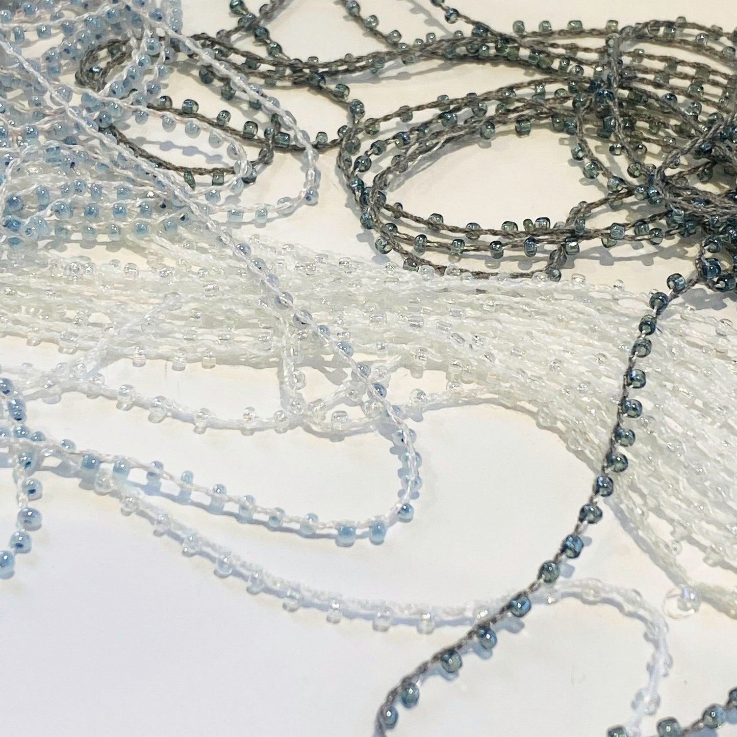 Perles de cristal fines de 2 mm par Klein