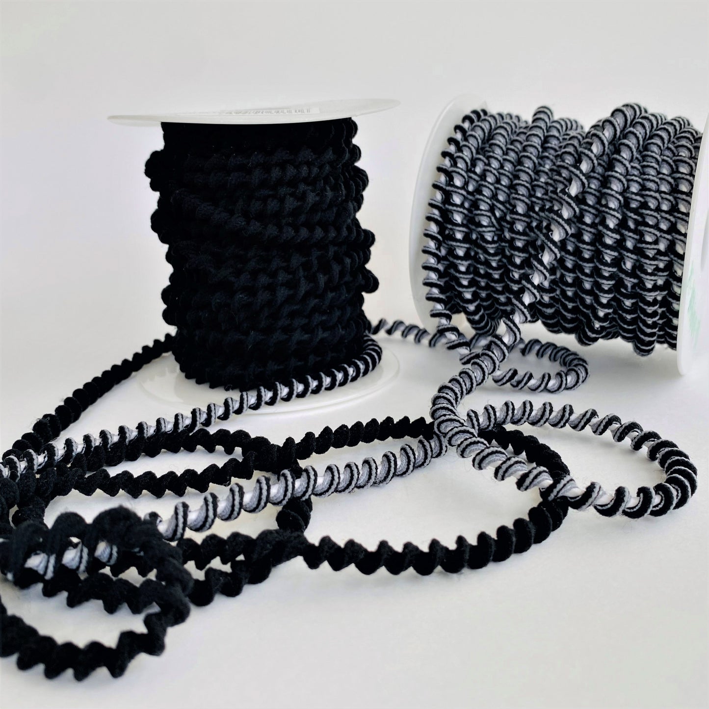 5mm Spiral Twisted elasticated cord by Klein - Kleins Haberdashery