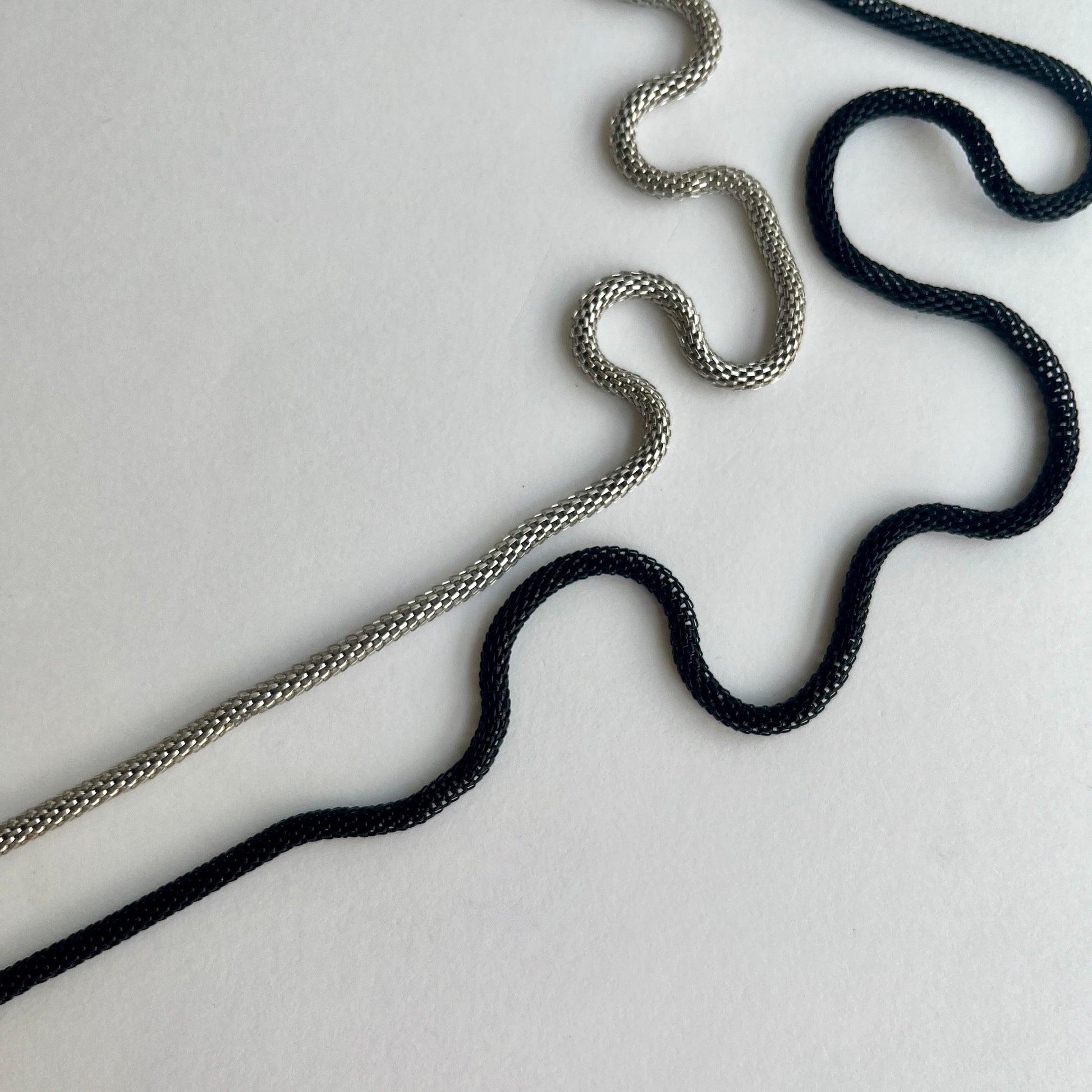 Round Hollow Mesh Chain for jewellery making, bag making, for dress straps and decoration. Nickel free and flexible.