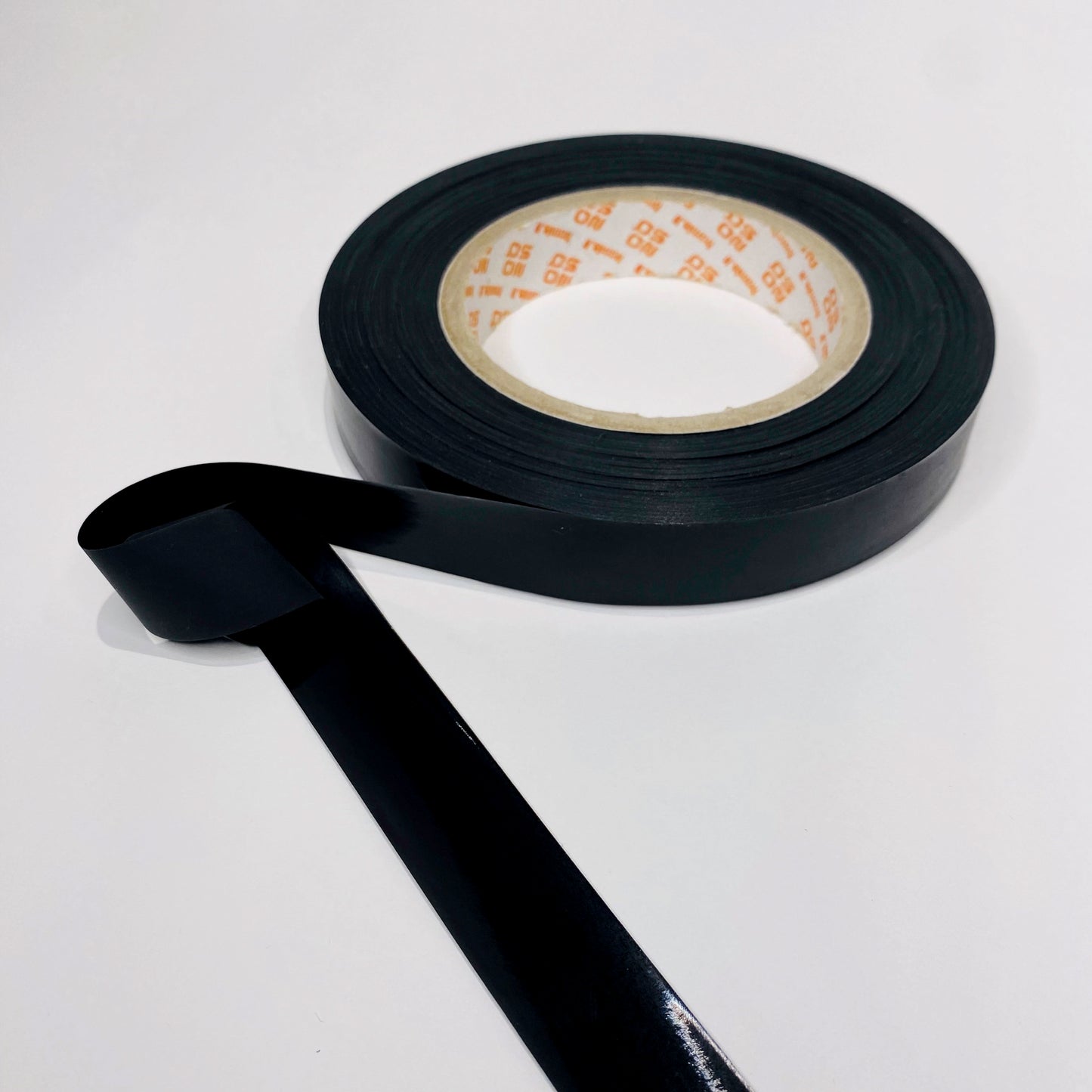 Cinta adhesiva termoadhesiva NoSo® de color negro brillante de 20 mm