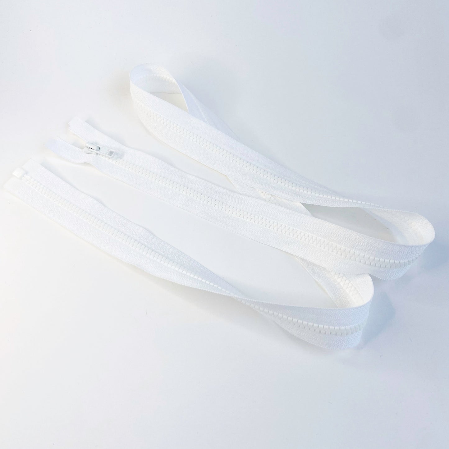 #3 Light Weight Open End Slim VISLON® No: 3 by YKK - 100cm open ended