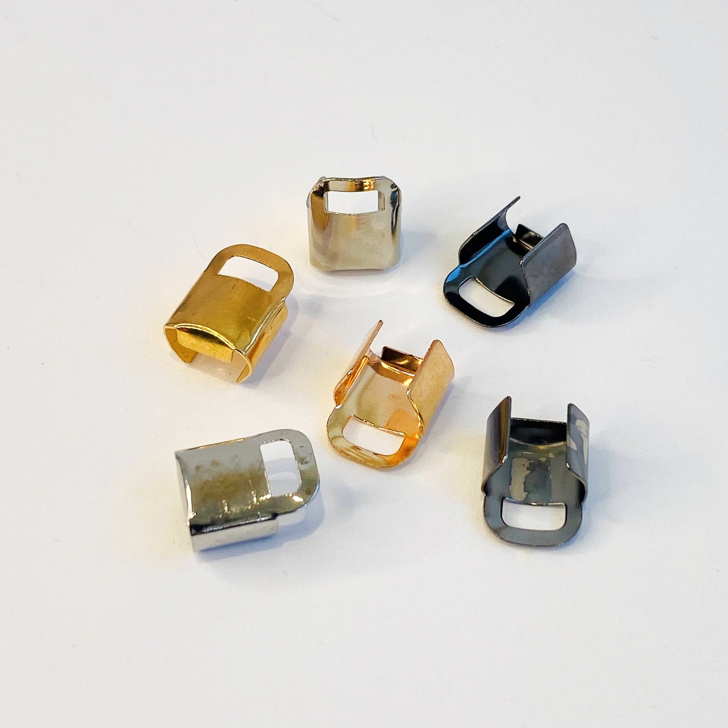 Bandas de metal elásticas de 9 mm de ancho para cinturones o correas