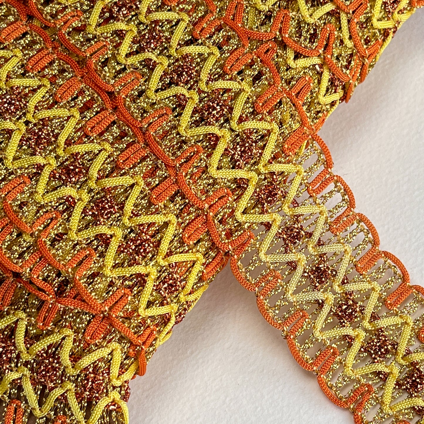Vintage 1970s metallic trim - 4.5cm wide Fun vintage trim from the 1970s with metallic details.