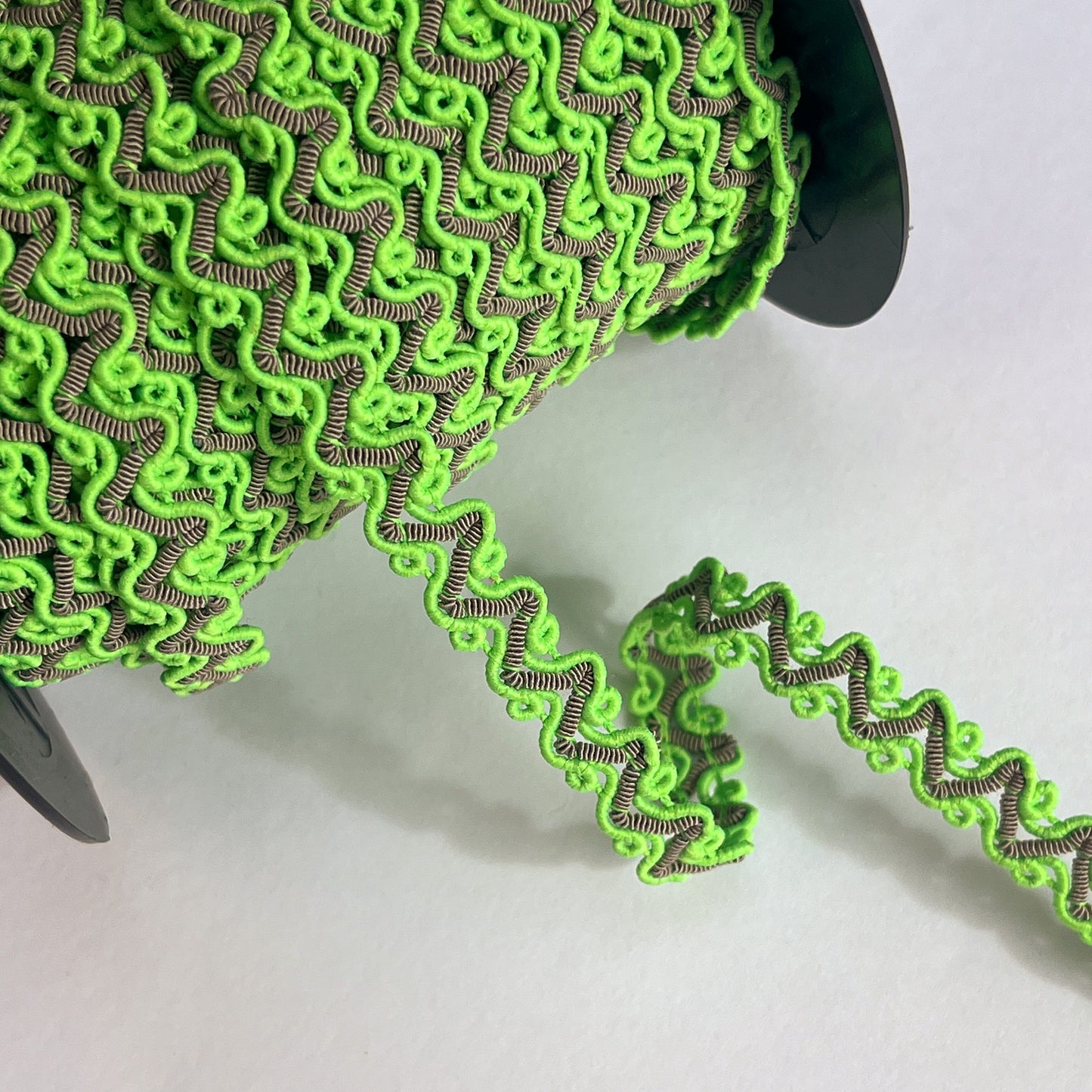 10mm Zig Zag Gimp Braid - Fluro Green