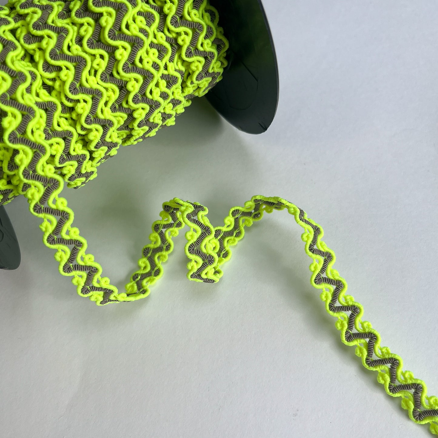 10mm Zig Zag Gimp Braid - Fluro Yellow
