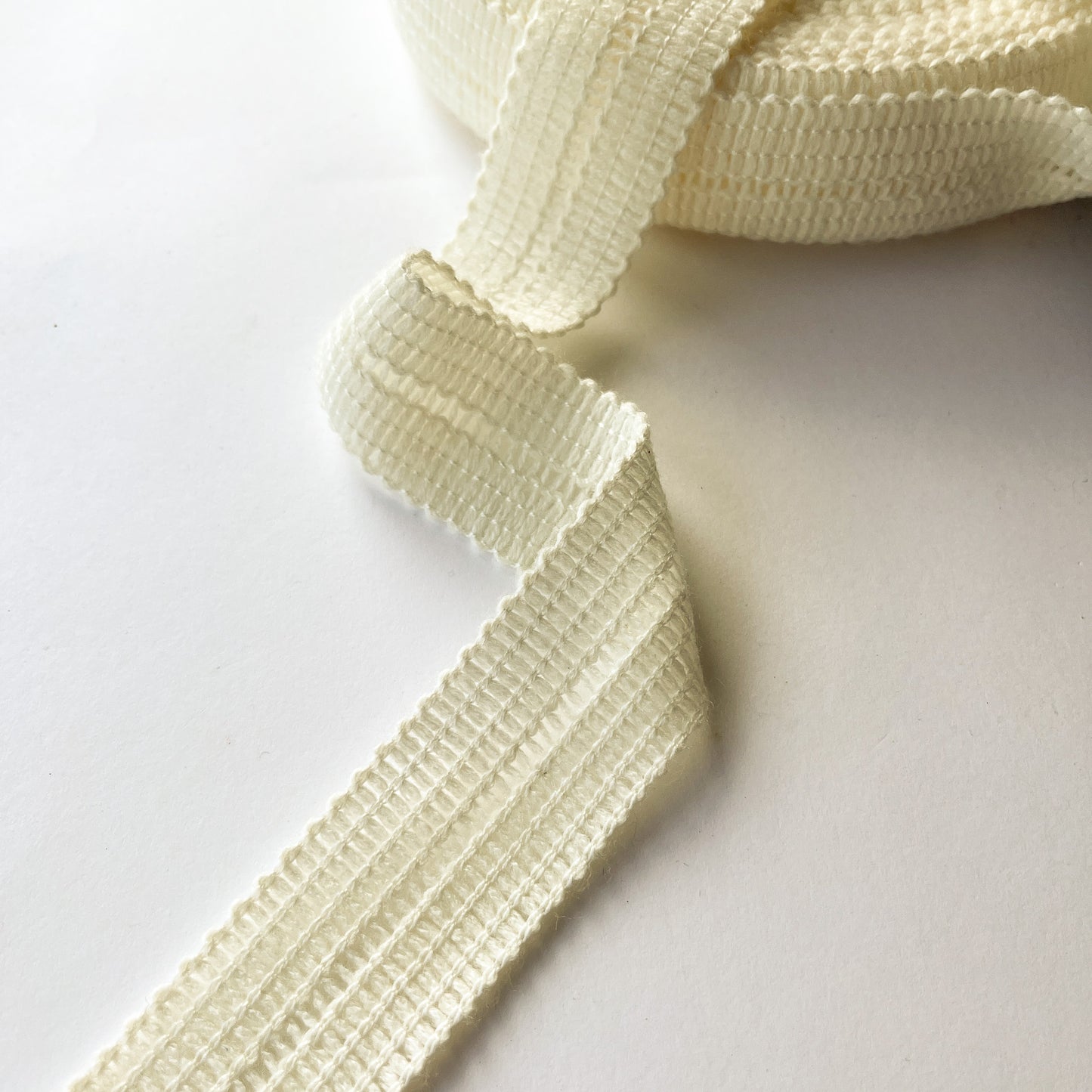 Cream 17mm Knitted fold over Binding Tape 