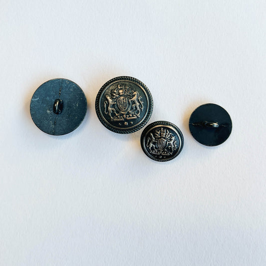close up of British Royal Coat of Arms, Unicorn Shield Buttons - 15mm + 20mm / Antique Silver