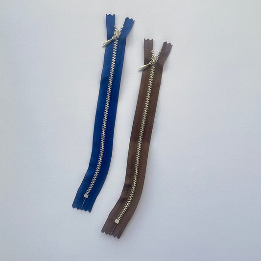 #3 Curved Jeans Zip by YKK - 23cm