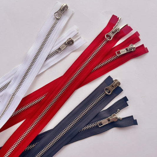 #5 YKK Medium Weight, 2 Way zip with double open end allowing the zip to open at the top and/or bottom.