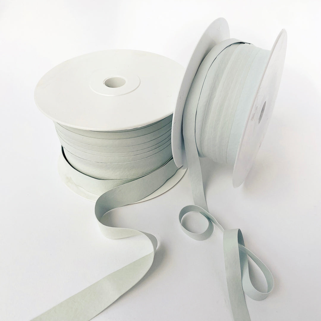 Natural rubber elastic