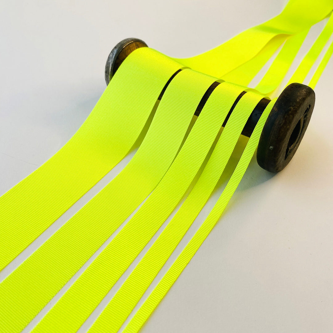 neon yellow ribbon