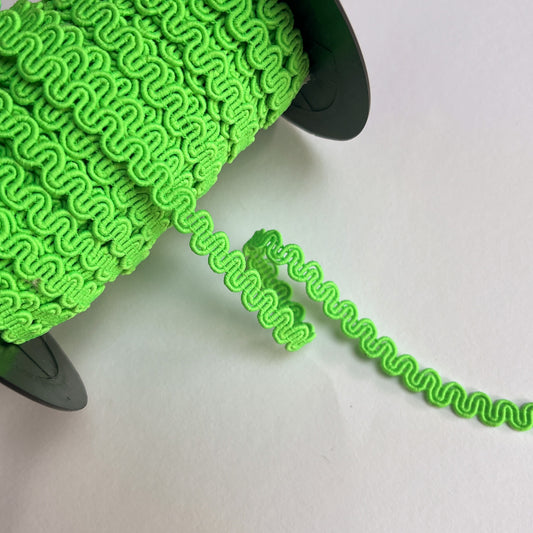 8mm Scroll Gimp Braid - Fluro Green