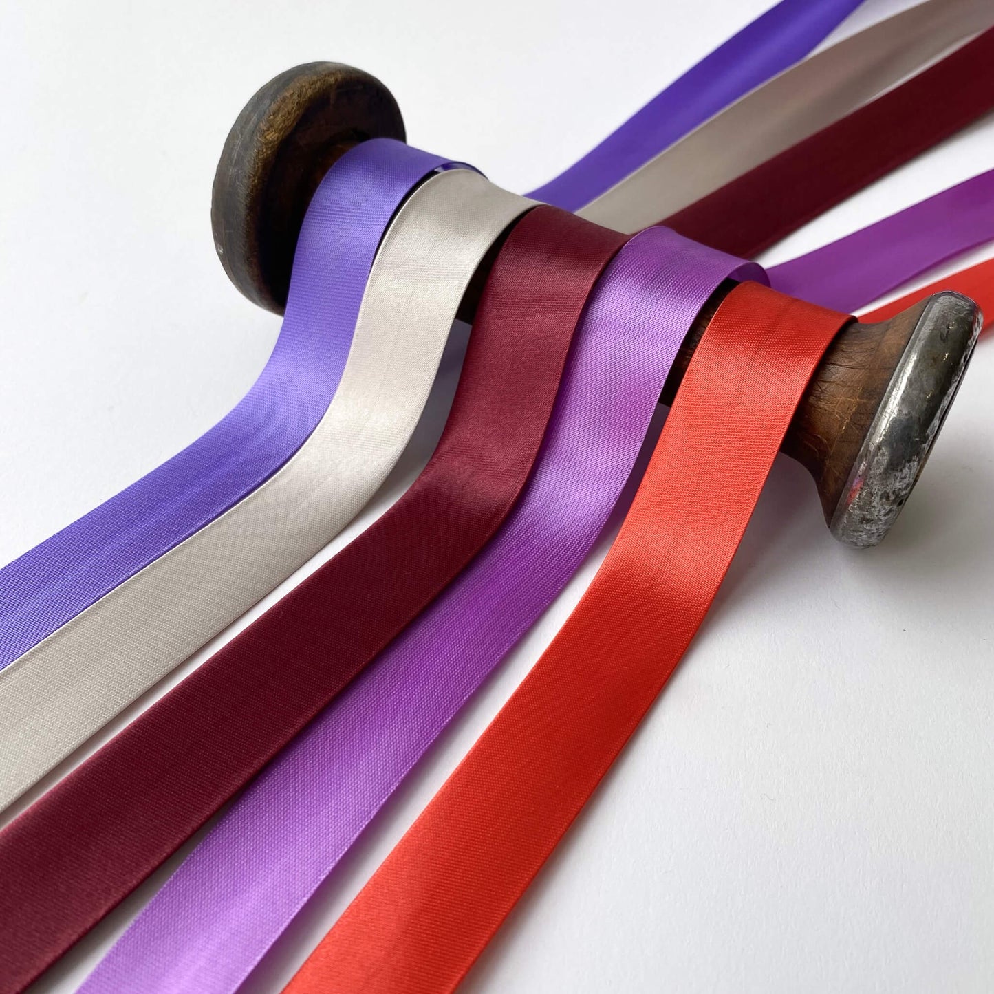 20mm Satin Bias Binding By Klein