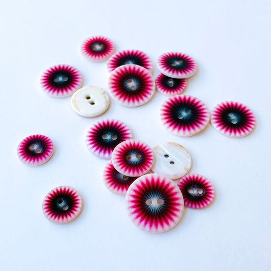 Pink Patterned River Shell Button - 4 sizes
