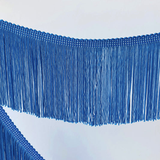 Flecos de corte de rayón suave y sedoso azul real de 10 cm