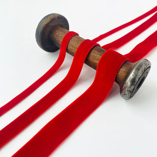 red velvet stretch ribbon
