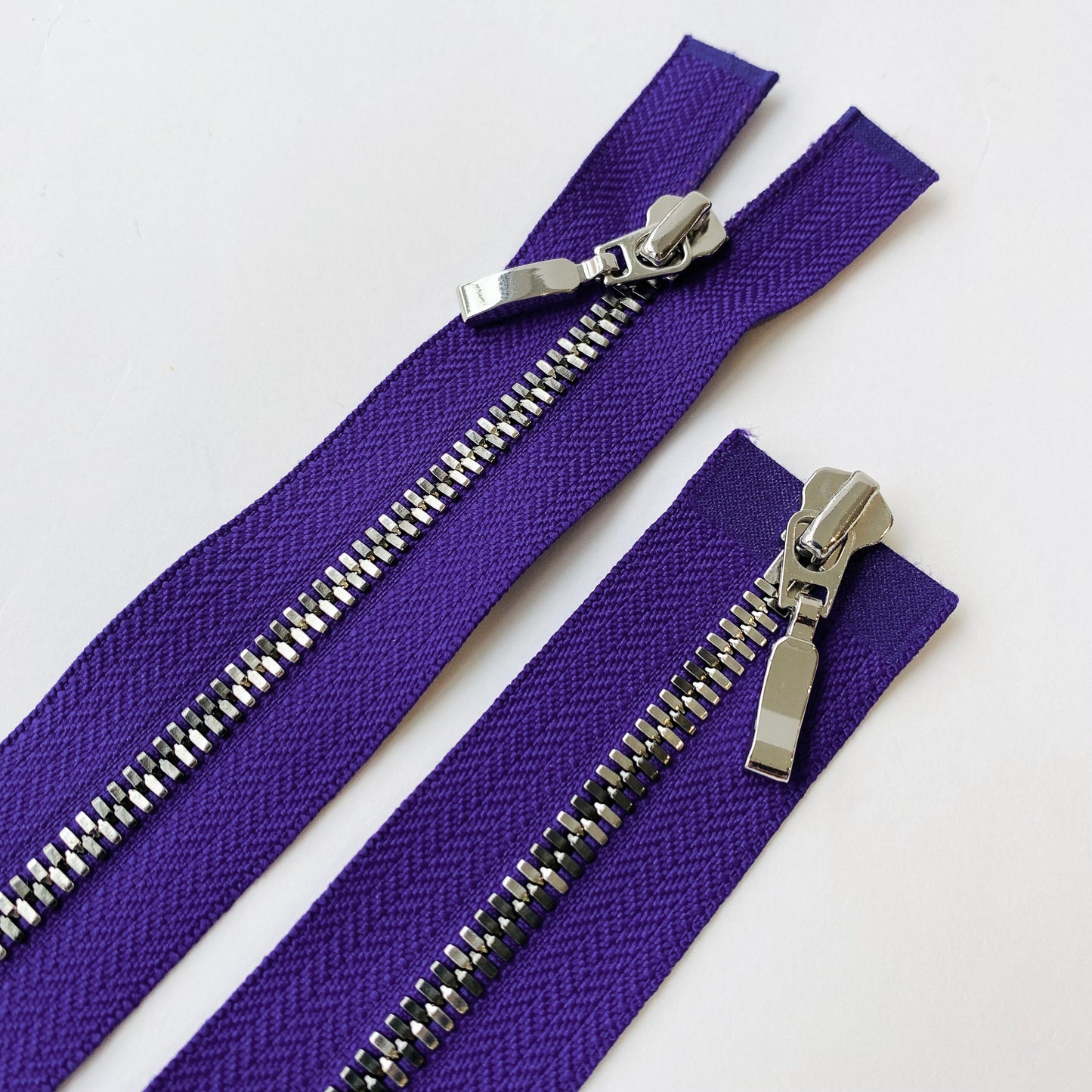 2 way open end purple zip