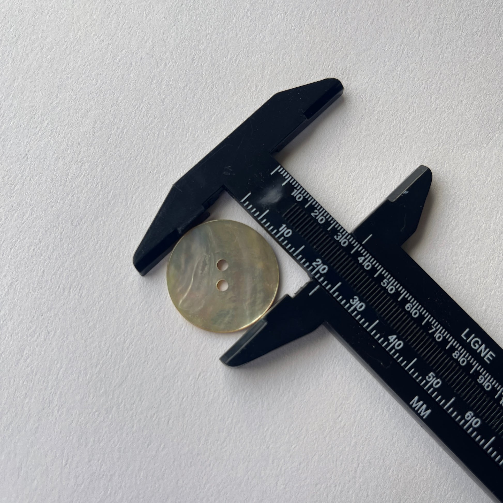 Large Natural Akoya Shell Button - 23mm - Kleins Haberdashery