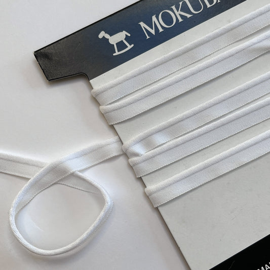 Mokuba White piping cord
 on a white background
