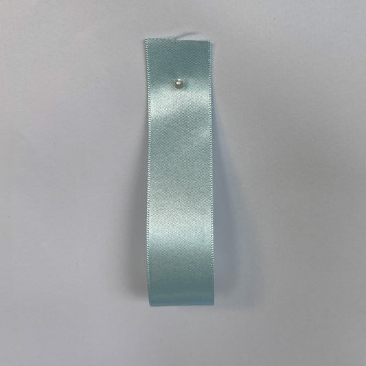 Ruban de satin bronze par Klein