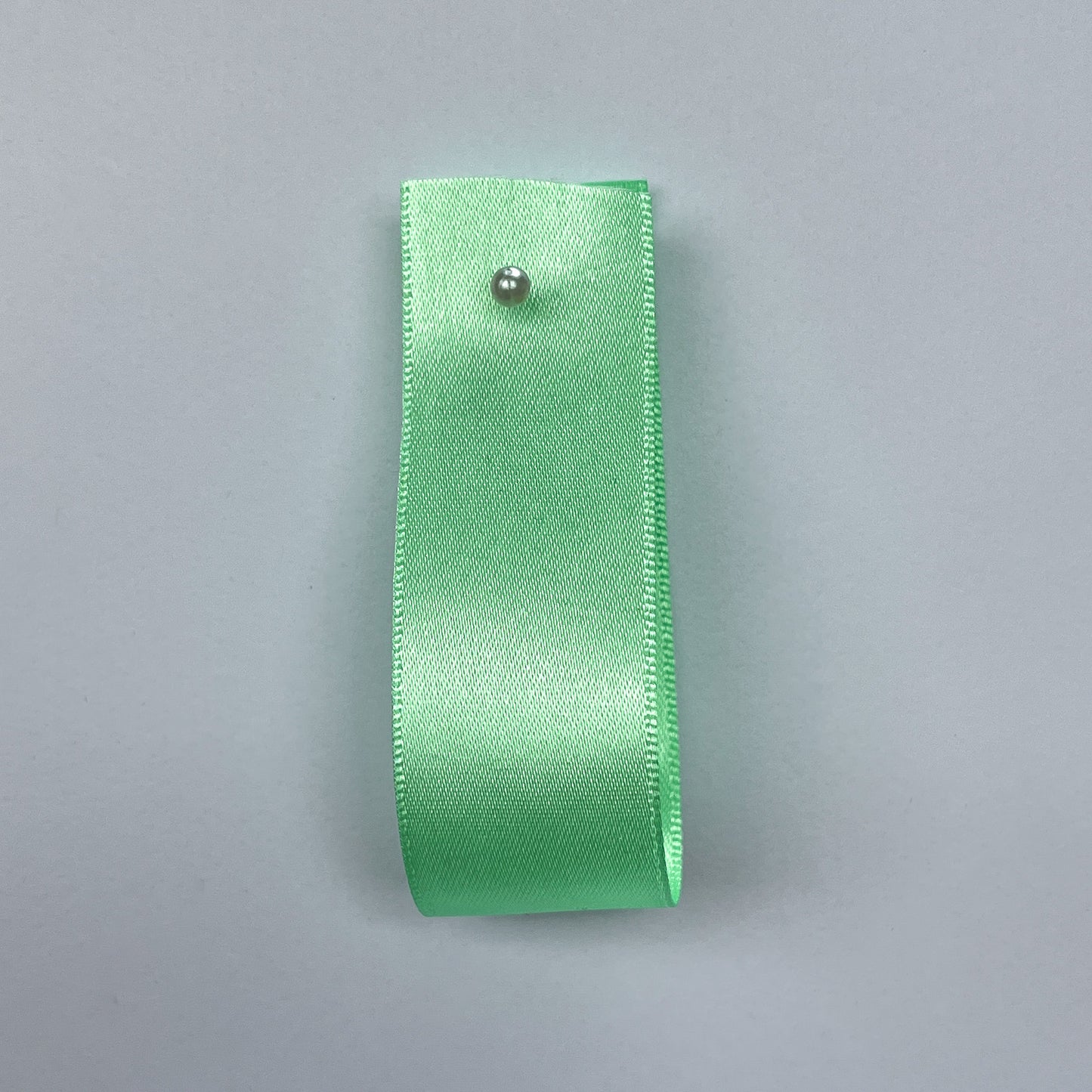 Cinta de raso bronce de Klein