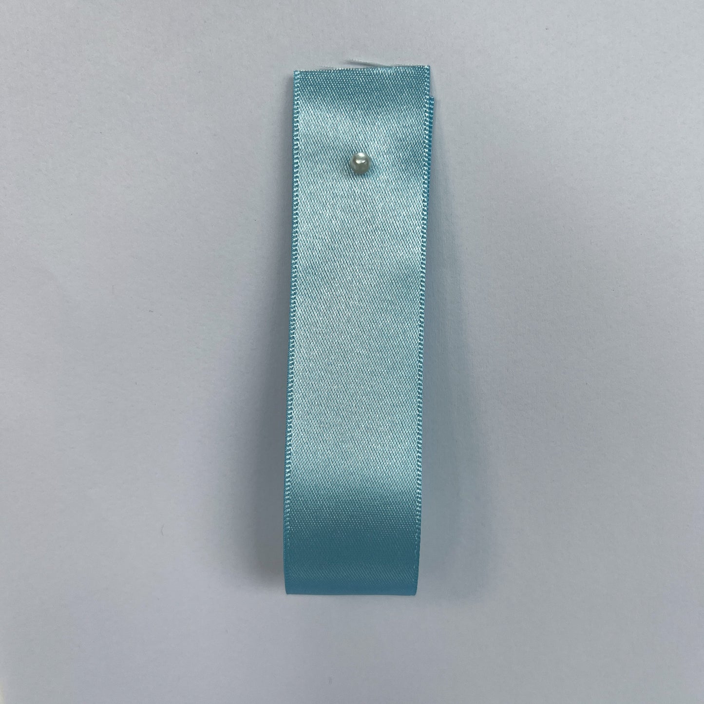 Ruban de satin bronze par Klein