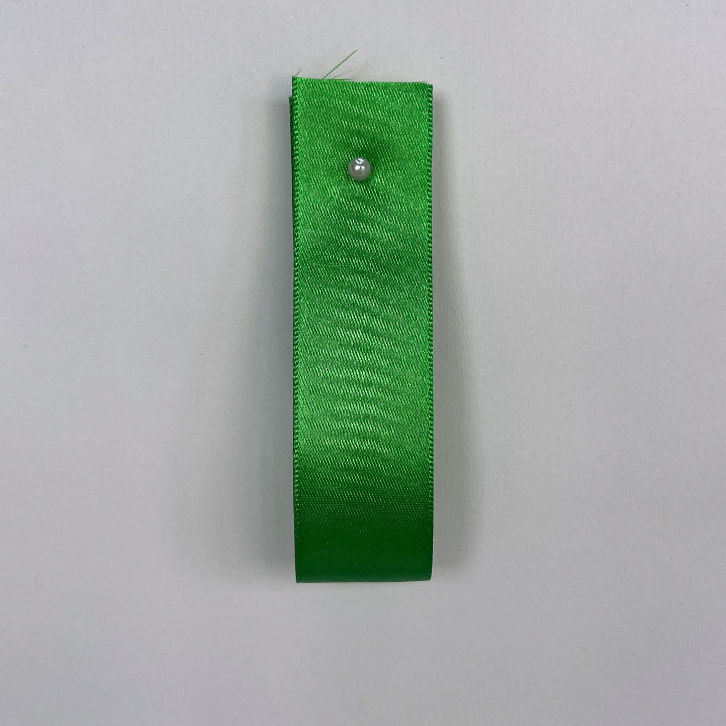 Ruban de satin bronze par Klein