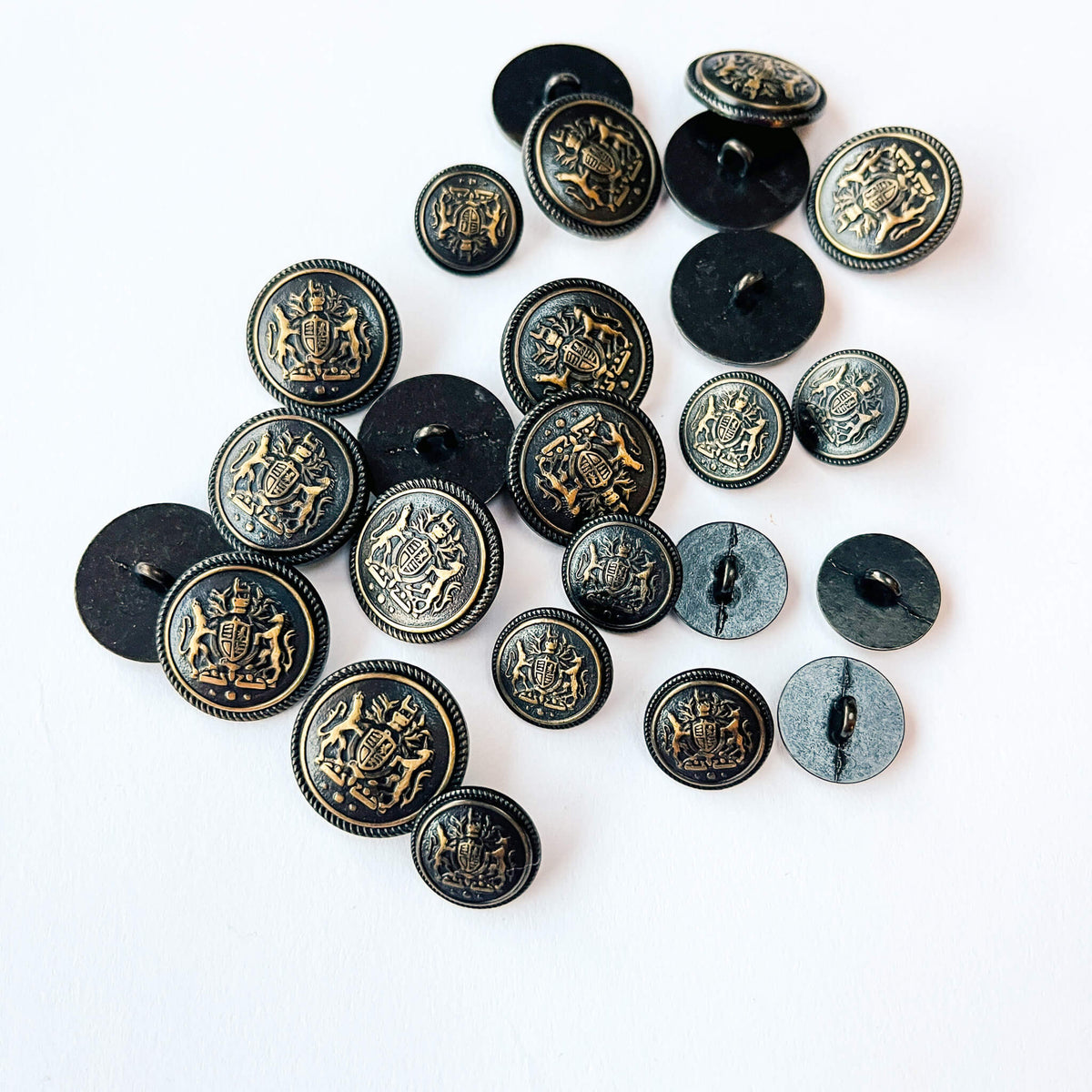 British Royal Coat of Arms, Unicorn Shield Buttons - 15mm + 20mm / Antique Bronze
