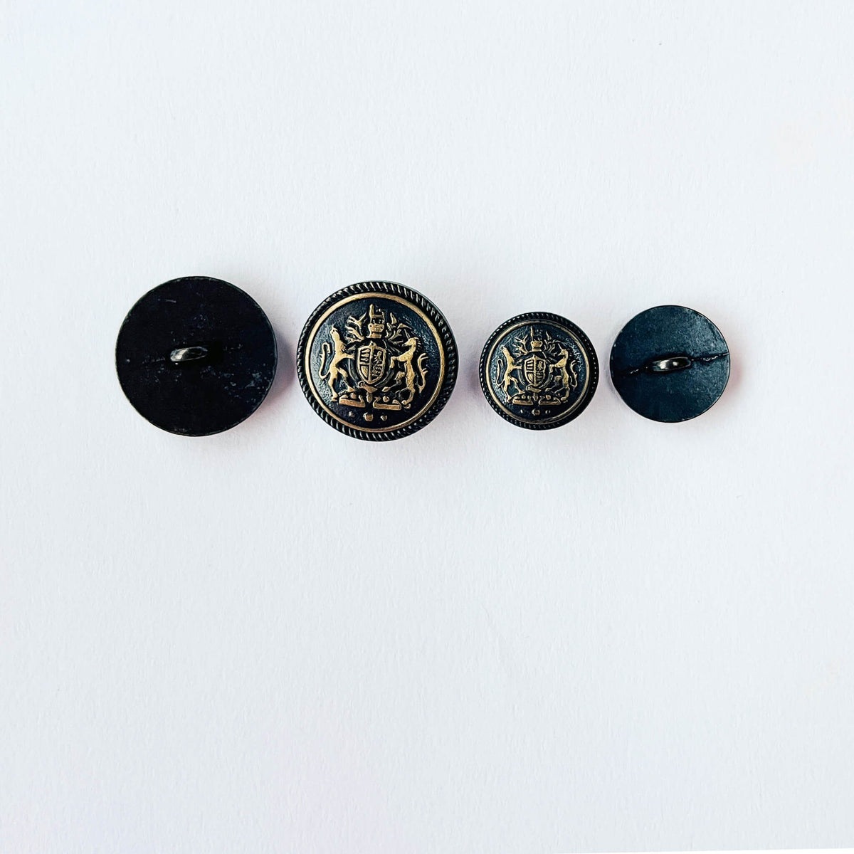 British Royal Coat of Arms, Unicorn Shield Buttons - 15mm + 20mm / Antique Bronze