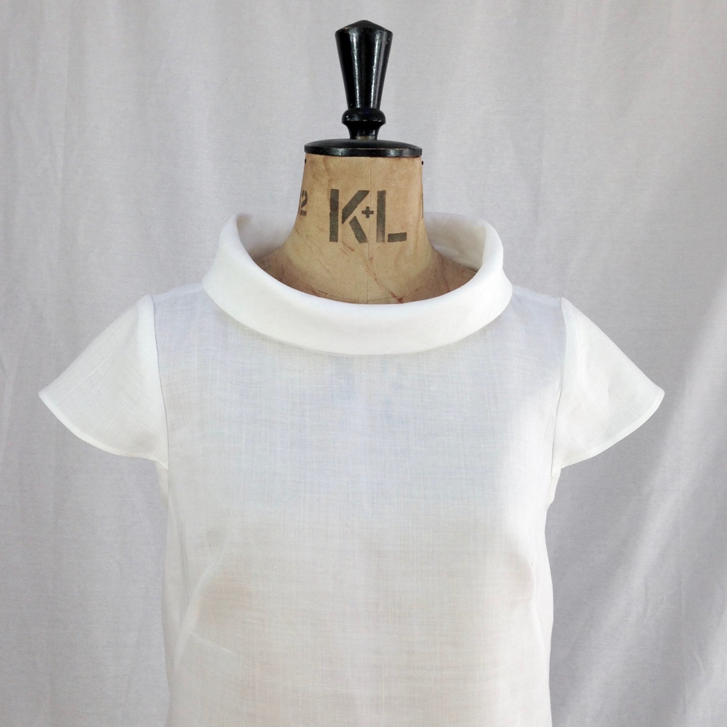 White linen with cap sleeve The French Dart Shift Dress indie sewing pattern, contemporary and modern sewing patterns made in the UK With 3 sleeve options, she is so easy and versatile to wear, you will be reaching for her every day.