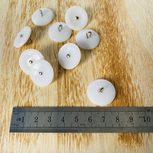 22mm Butcher's Buttons Traditional work wear buttons made from tough, scratch resistant plastic, often used on white food preparation uniforms where the garments would be boil washed and starched. We recommend you remove the buttons prior to extreme cleaning.