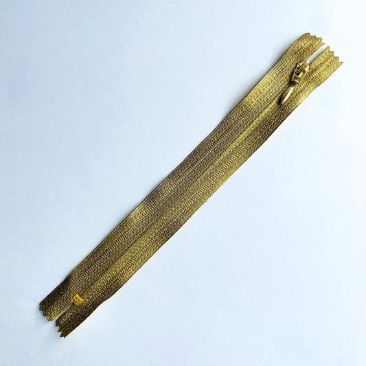 #3 Pesa para vestido con cremallera invisible en oro viejo metálico de Lampo - extremo cerrado de 20 cm