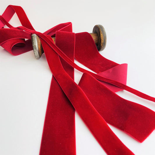 Dark Red Velvet Ribbon by Klein
