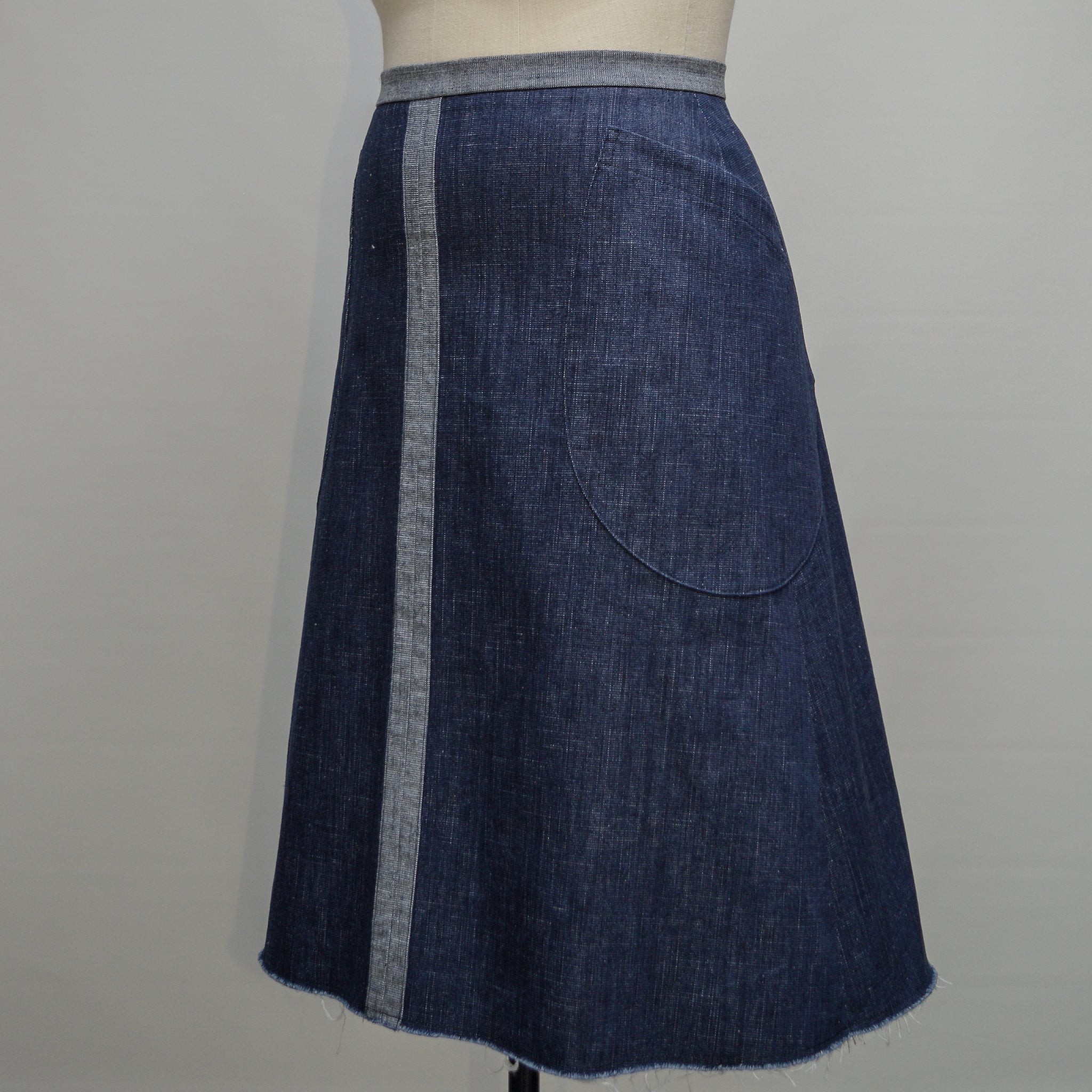 A line denim outlet skirt pattern