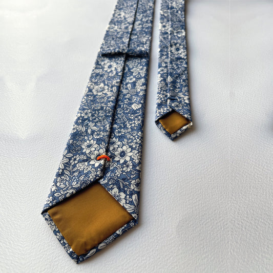 The Warwick Tie is a great scrap busting project and would also be perfect for making a set of unique Groomsmen’s ties for a wedding. Indie sewing patterns, contemporary and modern sewing patterns made in the UK.