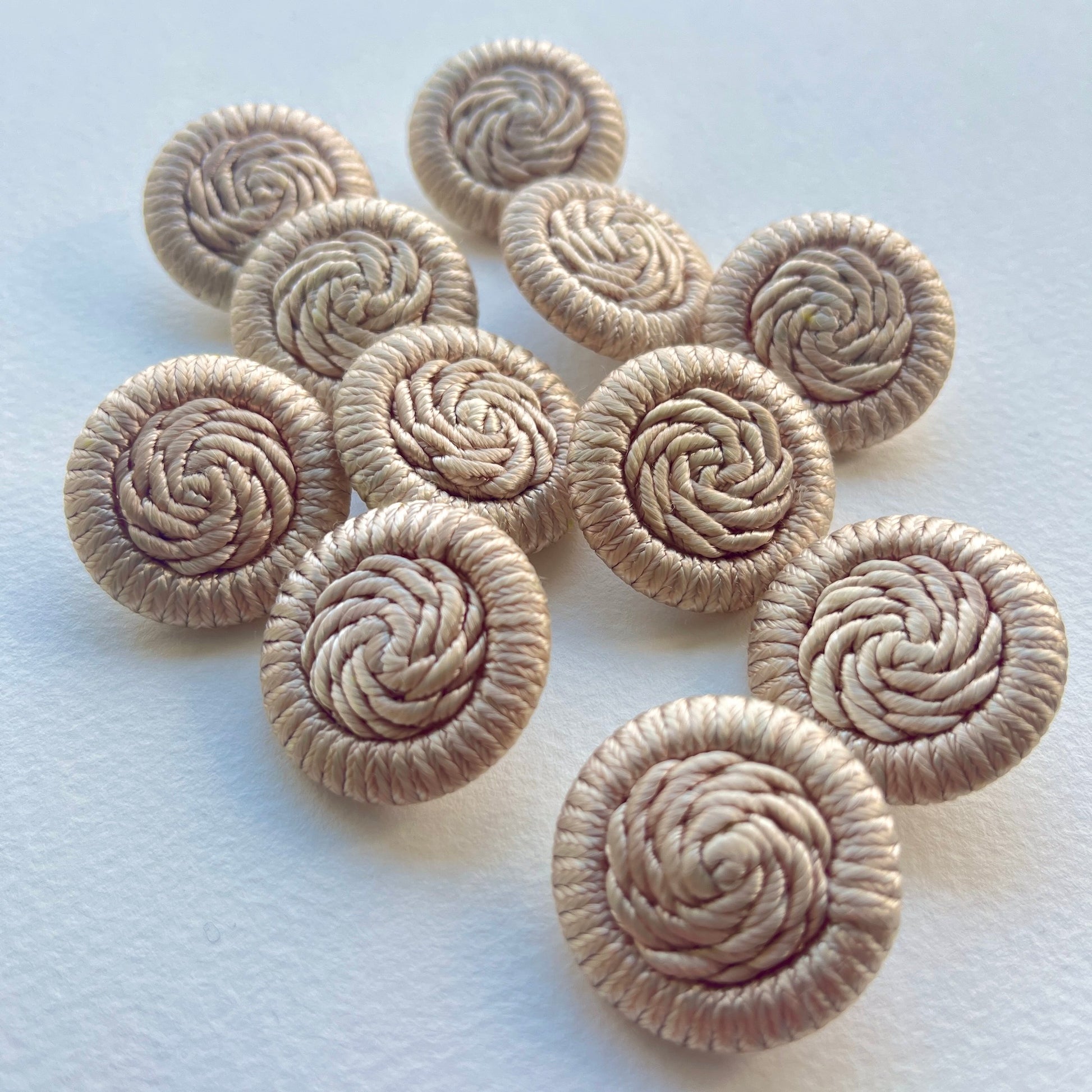 statement coat button, 2.9cm button, 1.25" button. Beigejacket button, silk corded button with knitted centres  in large sizes. soutache cord button, passementarie buttons, Vintage button.