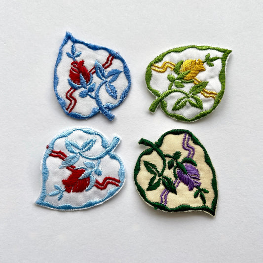 Leaf design vintage embroidered patchVintage embroidered patch, 1980s,  embroidered iron on embroidered patch appliqué badge