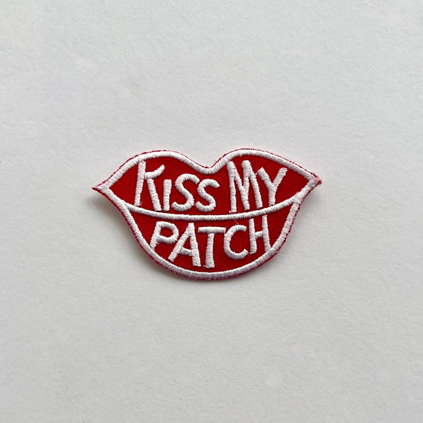 kiss my patch, red lips embroidered iron on embroidered patch appliqué badge