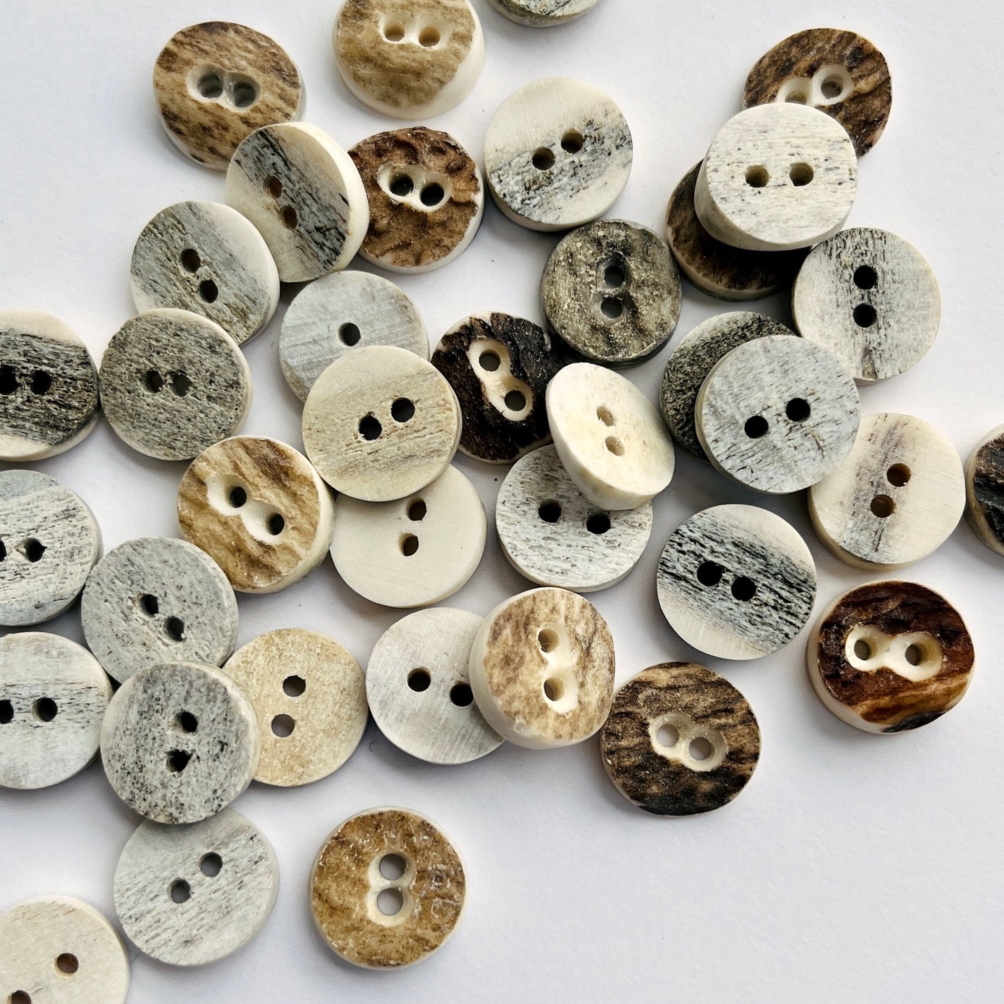 Small Horn buttons - Stag Antler - Kleins Haberdashery
